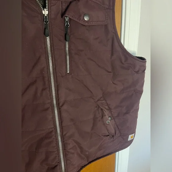 Women’s Carhartt Reversible Maroon Vest - Picture 2 of 2